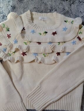 Free The Roses Floral Embroidered Ruffle Sweater Medium Cottagecore Cream M